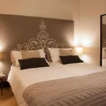Santa Monica Townhouse 4*