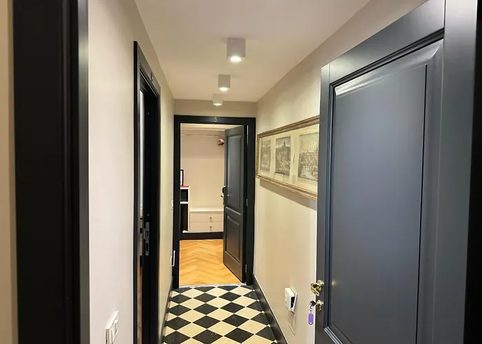 Pensión Santa Monica Townhouse