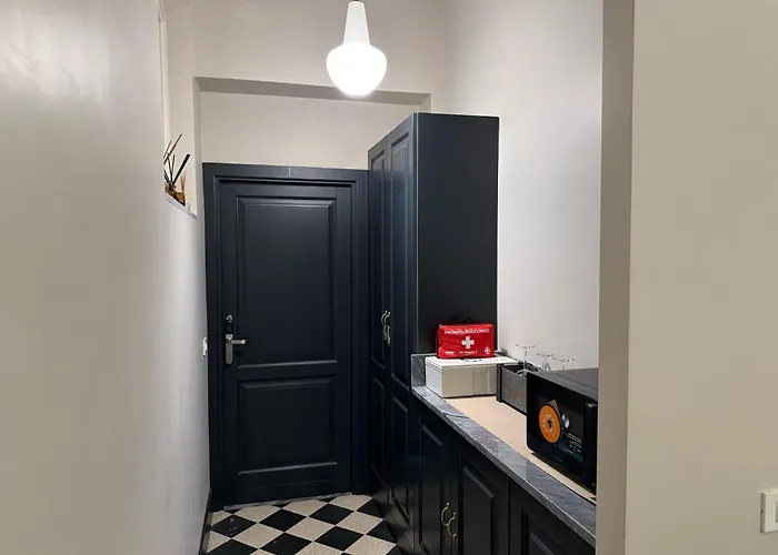 Pensión Santa Monica Townhouse 4*