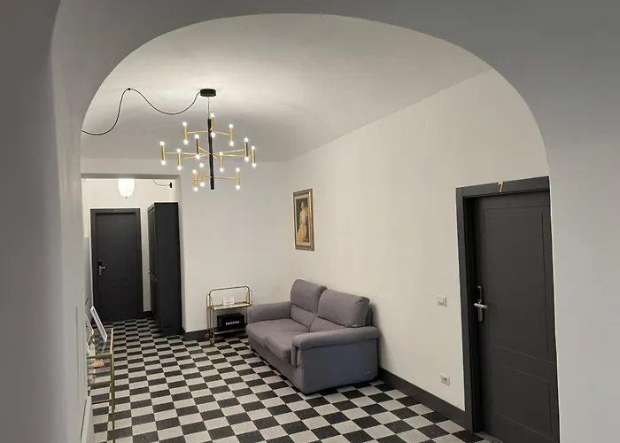 Santa Monica Townhouse Pensión 4*