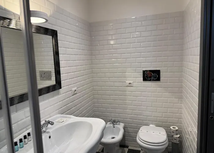 Santa Monica Townhouse Pensión 4*