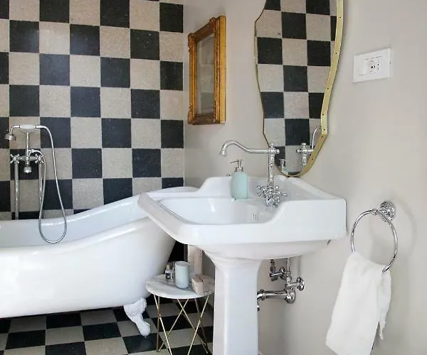 Pensión Santa Monica Townhouse Roma