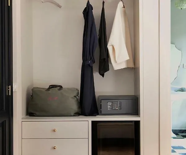 Santa Monica Townhouse Pensión Roma