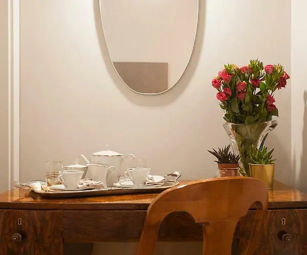 Pensión Santa Monica Townhouse