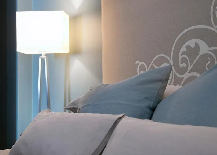 Pensión Santa Monica Townhouse 4*