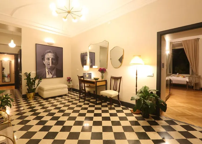 Santa Monica Townhouse